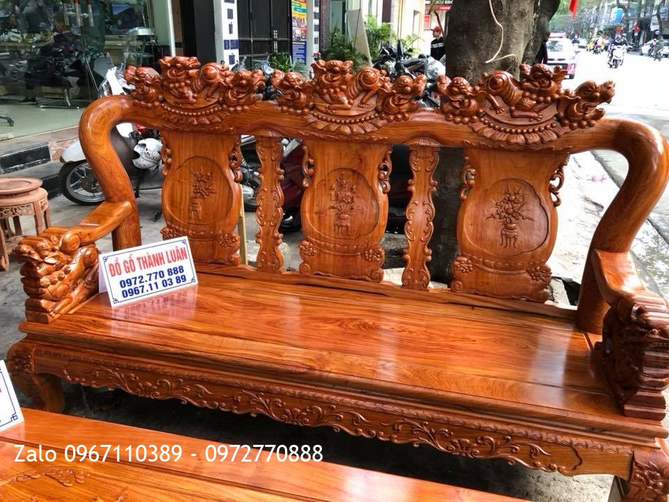 Bộ Ghế Minh Quốc Nghê Và Kệ TiVi Gỗ Hương Đỏ - Khách Hải Phòng