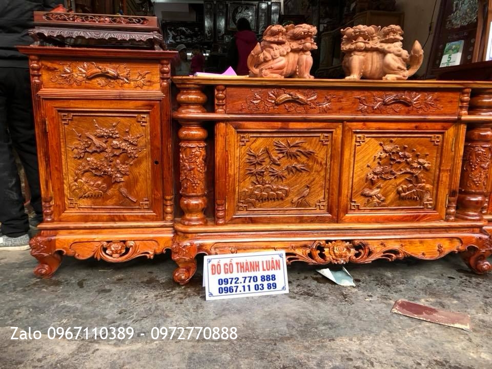 Bộ Ghế Minh Quốc Nghê Và Kệ TiVi Gỗ Hương Đỏ - Khách Hải Phòng.