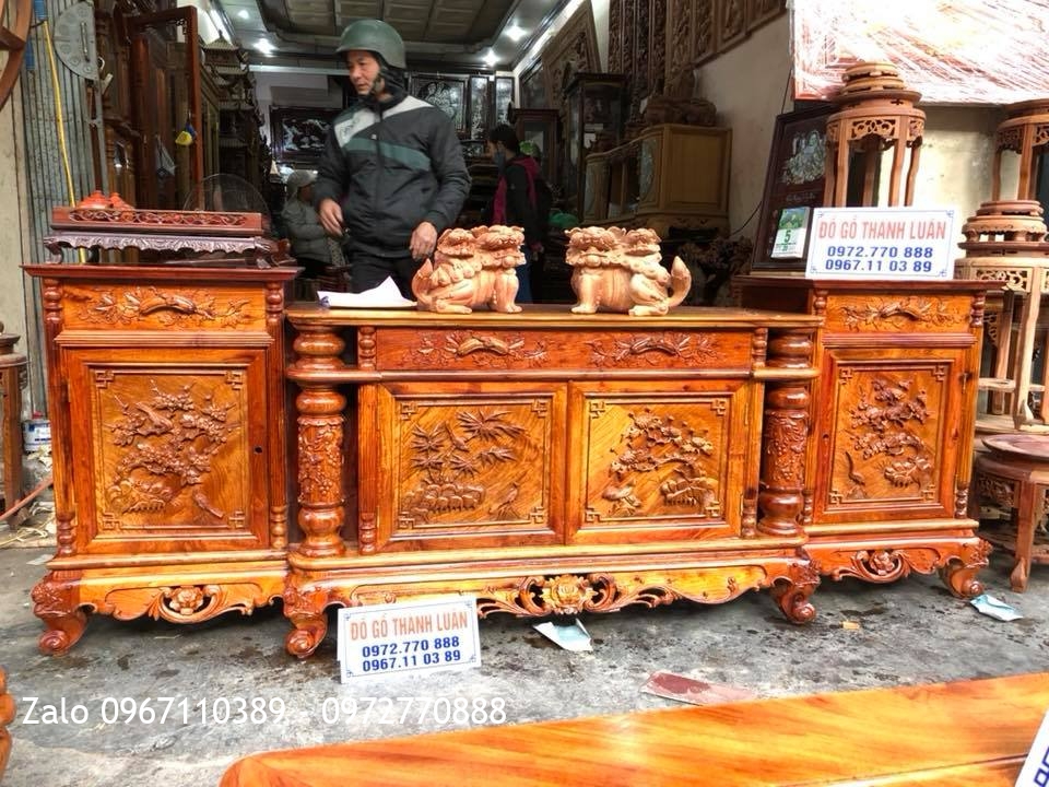 Bộ Ghế Minh Quốc Nghê Và Kệ TiVi Gỗ Hương Đỏ - Khách Hải Phòng: