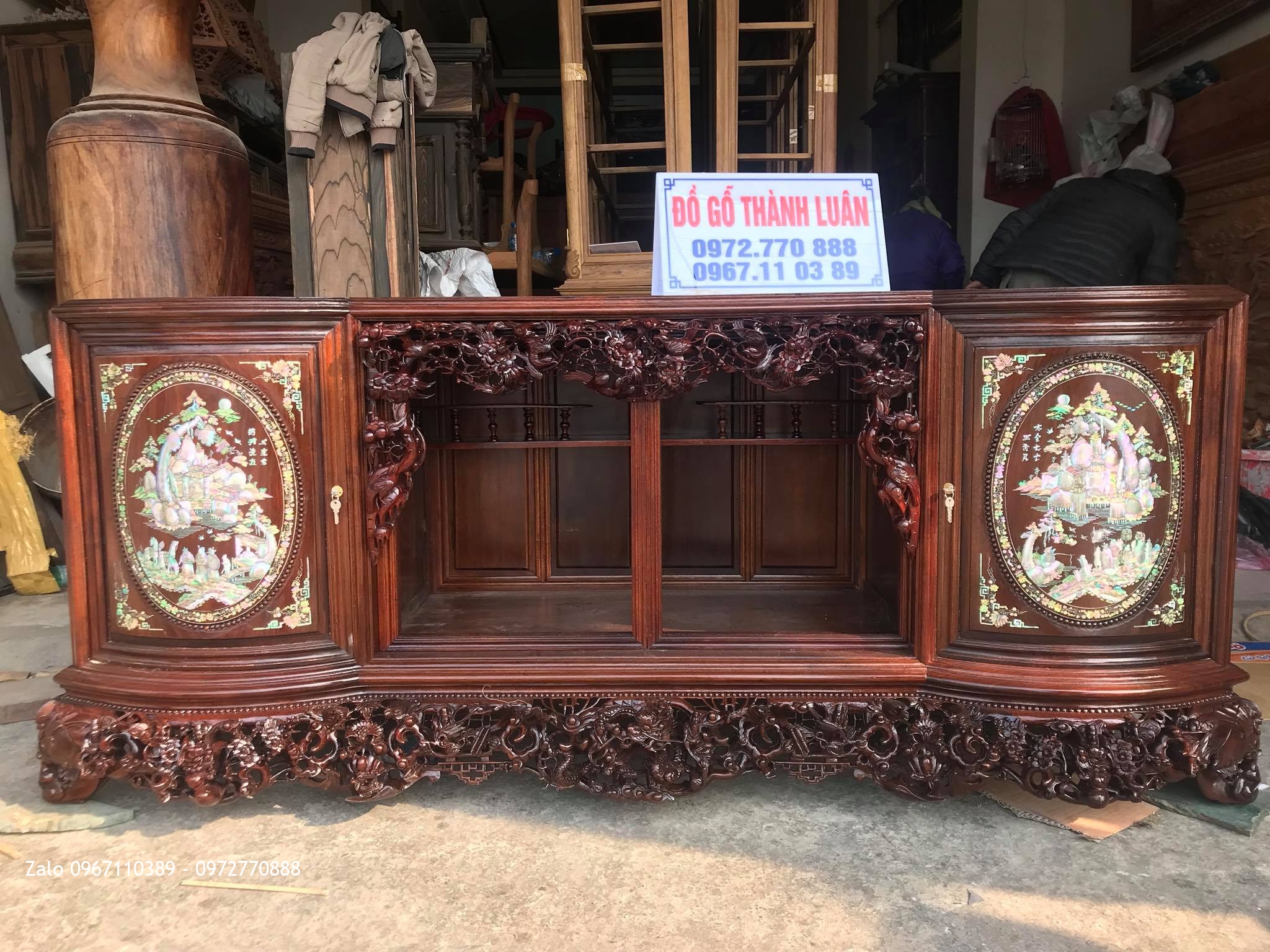 Tủ Chè Gỗ Gụ Cánh Cong Khảm Ốc- Lèo Mai Điểu Vip. Khách Vũng Tàu: