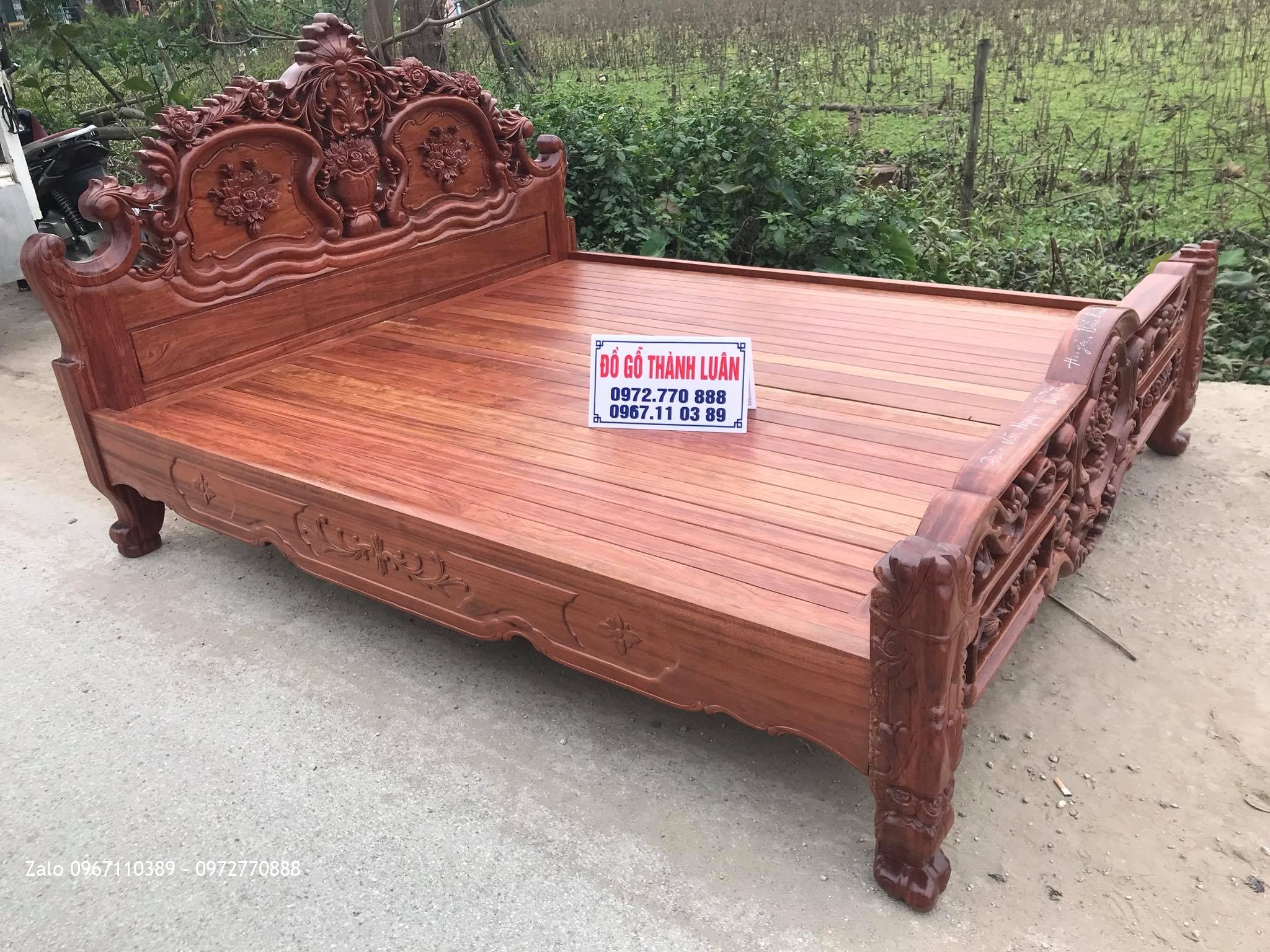 Giường Hồng Lu-i (Louis) Gỗ Cẩm Lai 1m8 x 2m. A Nguyên Bình Thuận.