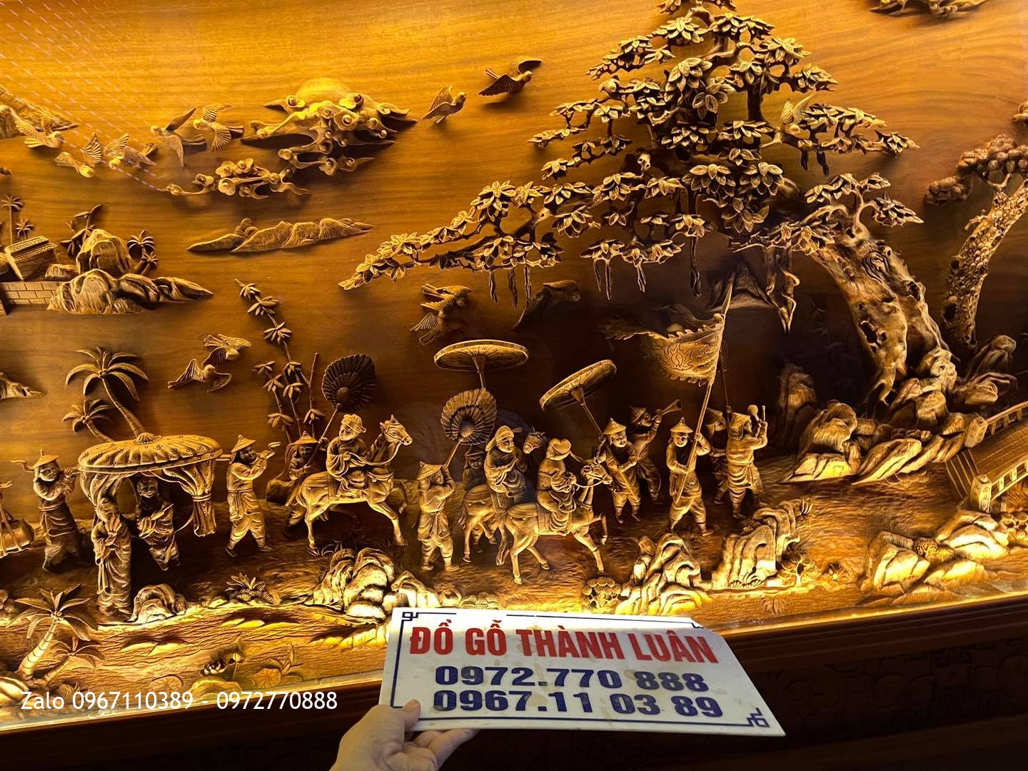 Bức Tranh Vinh Quy Bái Tổ Gỗ Gõ Đỏ Siêu Víp: