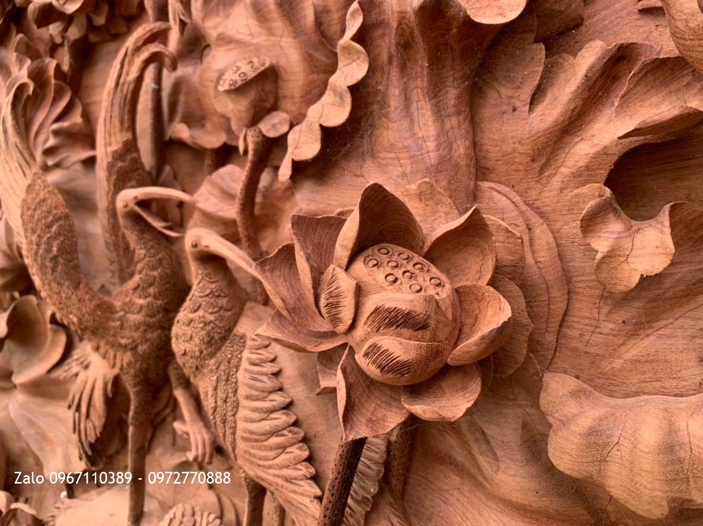 2 Bức Tranh Sen Hạc Gỗ Hương Đá Siêu Phẩm::