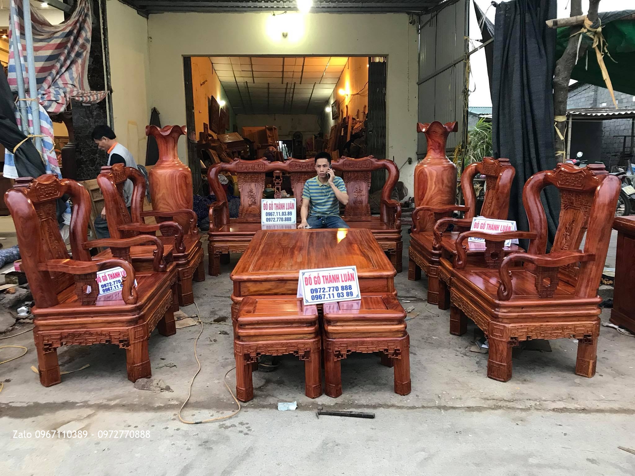 Bộ Ghế Minh Quốc Triện Gỗ Cẩm Lai,Kệ Tivi Gỗ Cẩm Lai. Bác Thu Cầu Giấy HN.