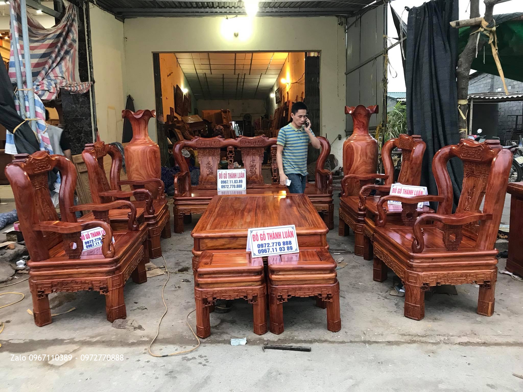 Bộ Ghế Minh Quốc Triện Gỗ Cẩm Lai,Kệ Tivi Gỗ Cẩm Lai. Bác Thu Cầu Giấy HN.