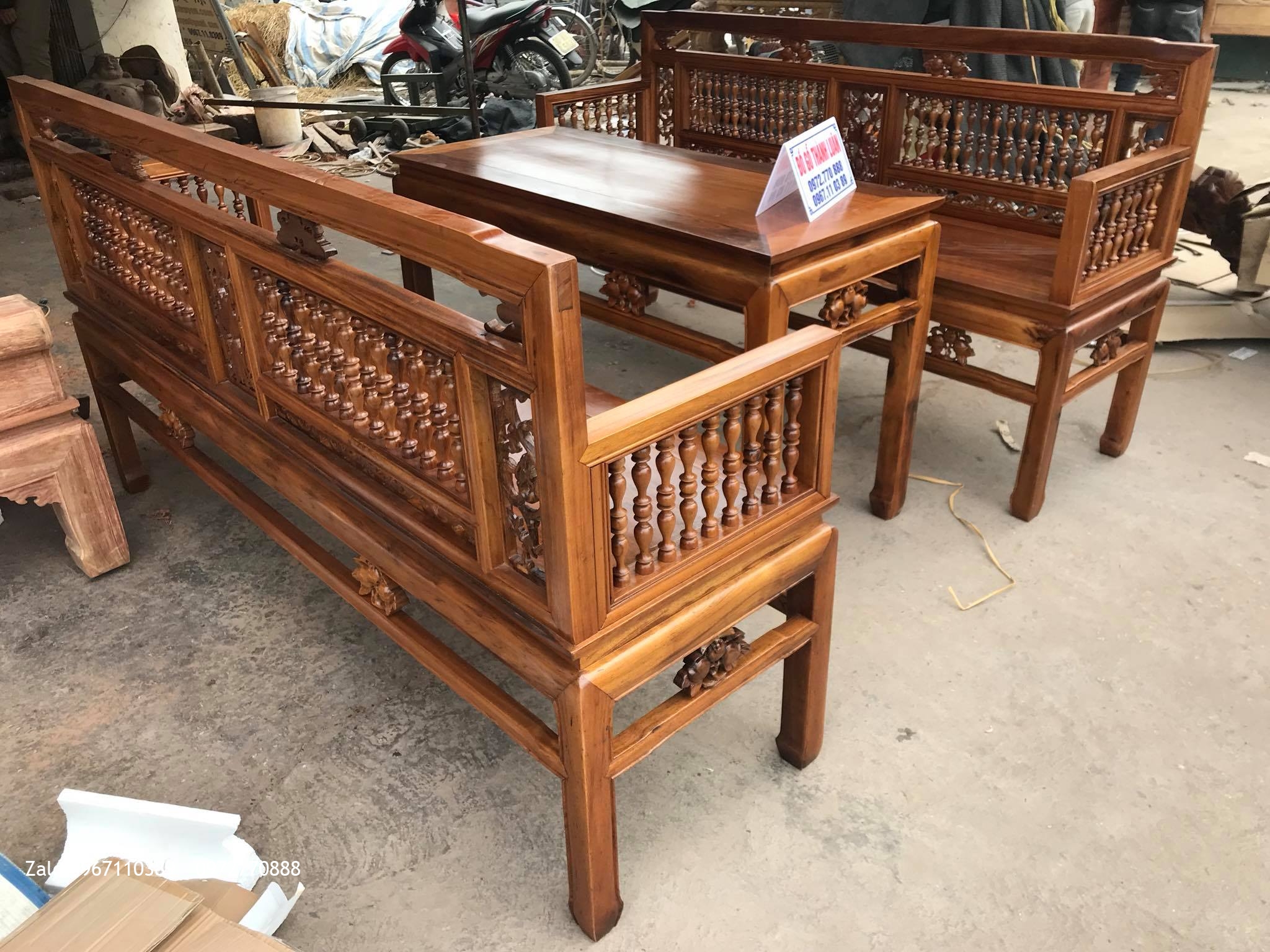 Trường Kỷ Con Tiện Gỗ Gụ Ta Quảng Bình. Khách Đan Phượng HN::.