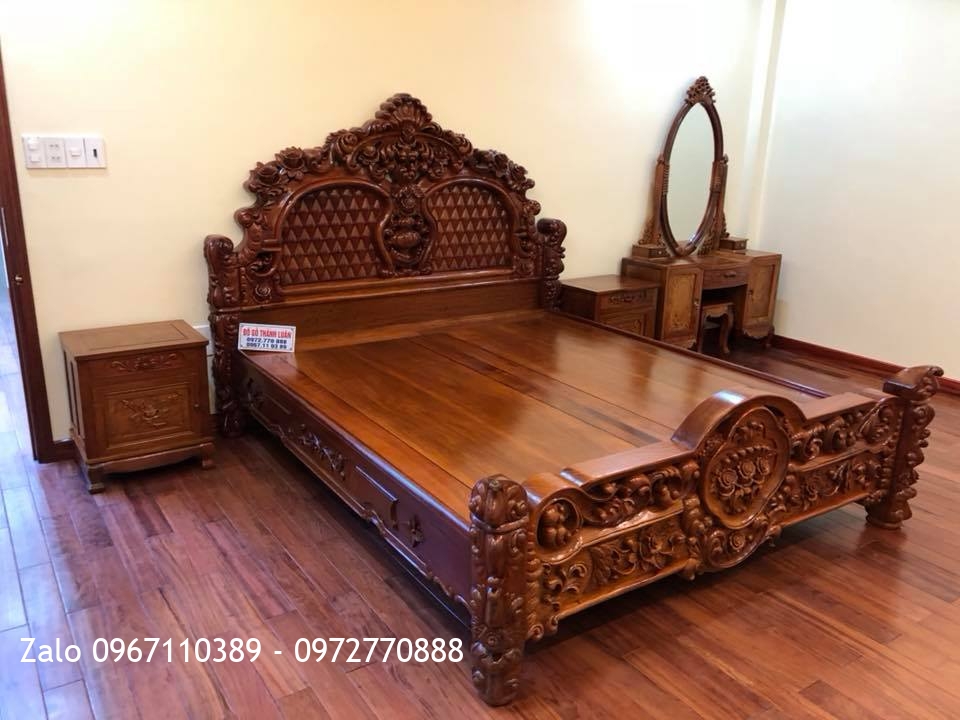 Giường Hoa Hồng Lu Uy Gỗ Hương Đỏ. Khách Hải Phòng,