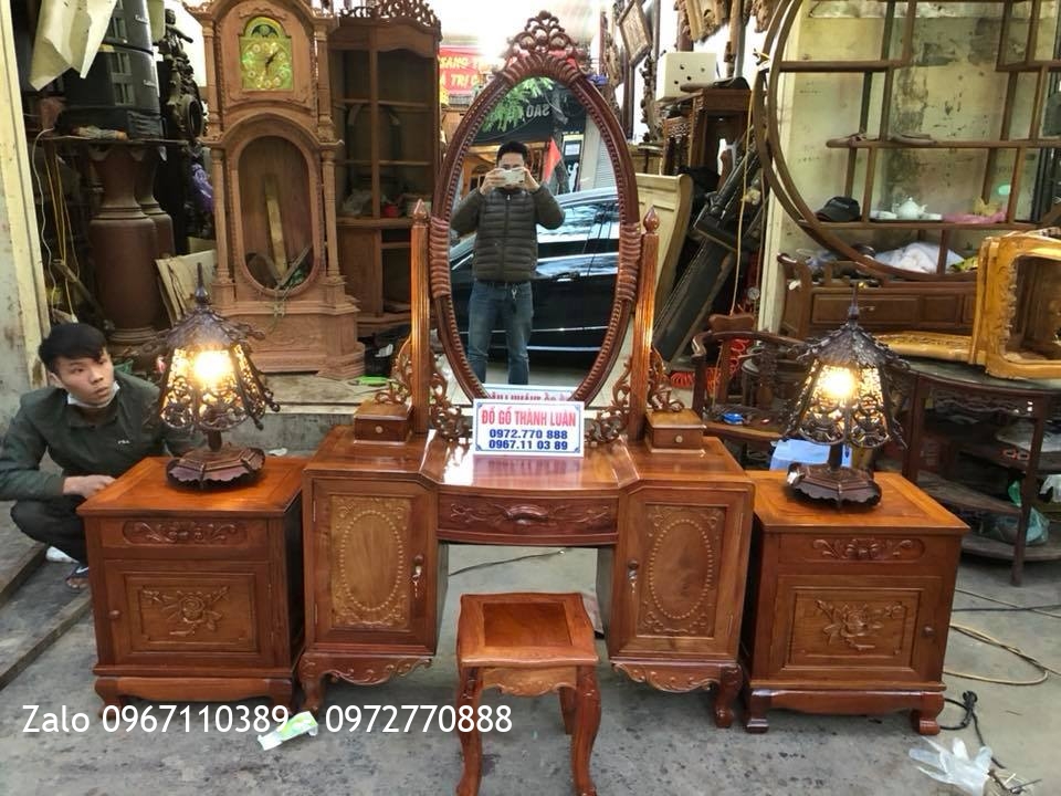 Giường Hoa Hồng Lu Uy Gỗ Hương Đỏ. Khách Hải Phòng.:.