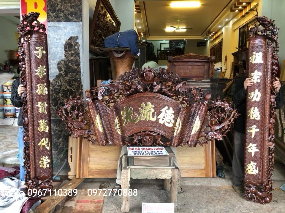 Cuốn Thư Câu Đối Gỗ Gụ Dát Vàng. Anh Phú Vĩnh Yên, Vĩnh Phúc:.