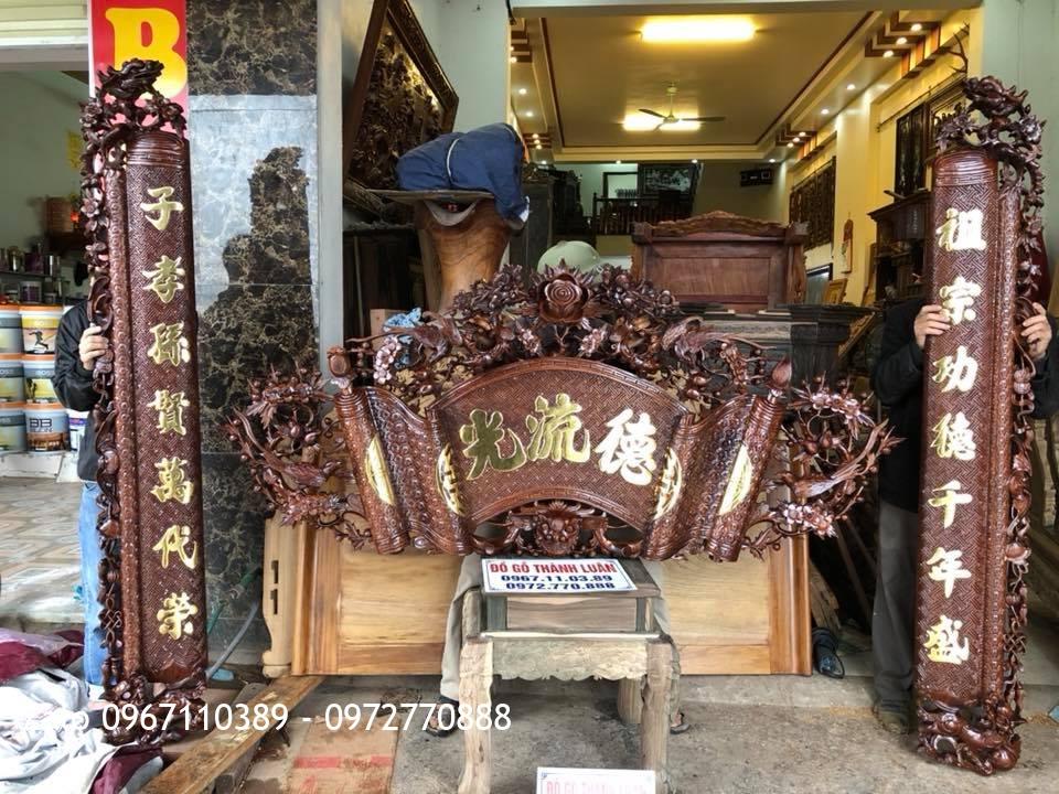 Cuốn Thư Câu Đối Gỗ Gụ Dát Vàng. Anh Phú Vĩnh Yên, Vĩnh Phúc:.