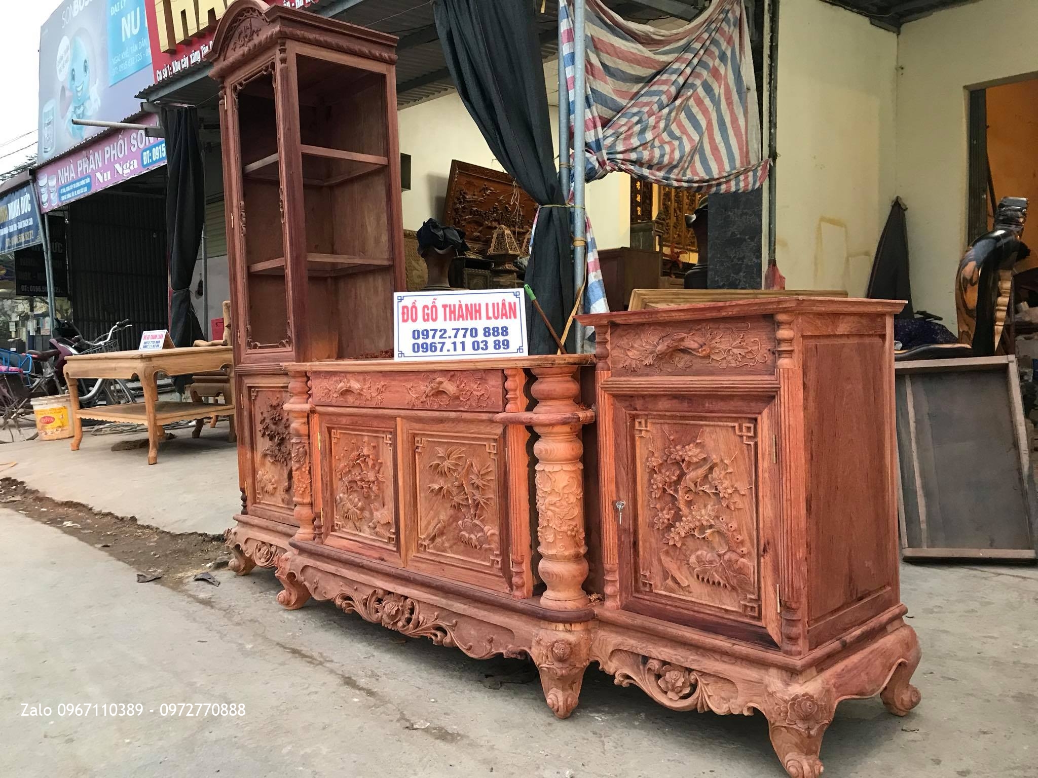 Kệ Tivi Lệch Trái Gỗ Hương Đỏ VIP, A Thành Gia Lâm HN.