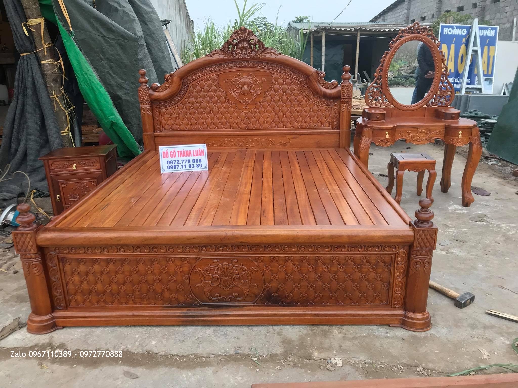 Giường,  Tủ Áo Gỗ gụ, Bàn Trang Điểm. Chú Thuận Hà Nam