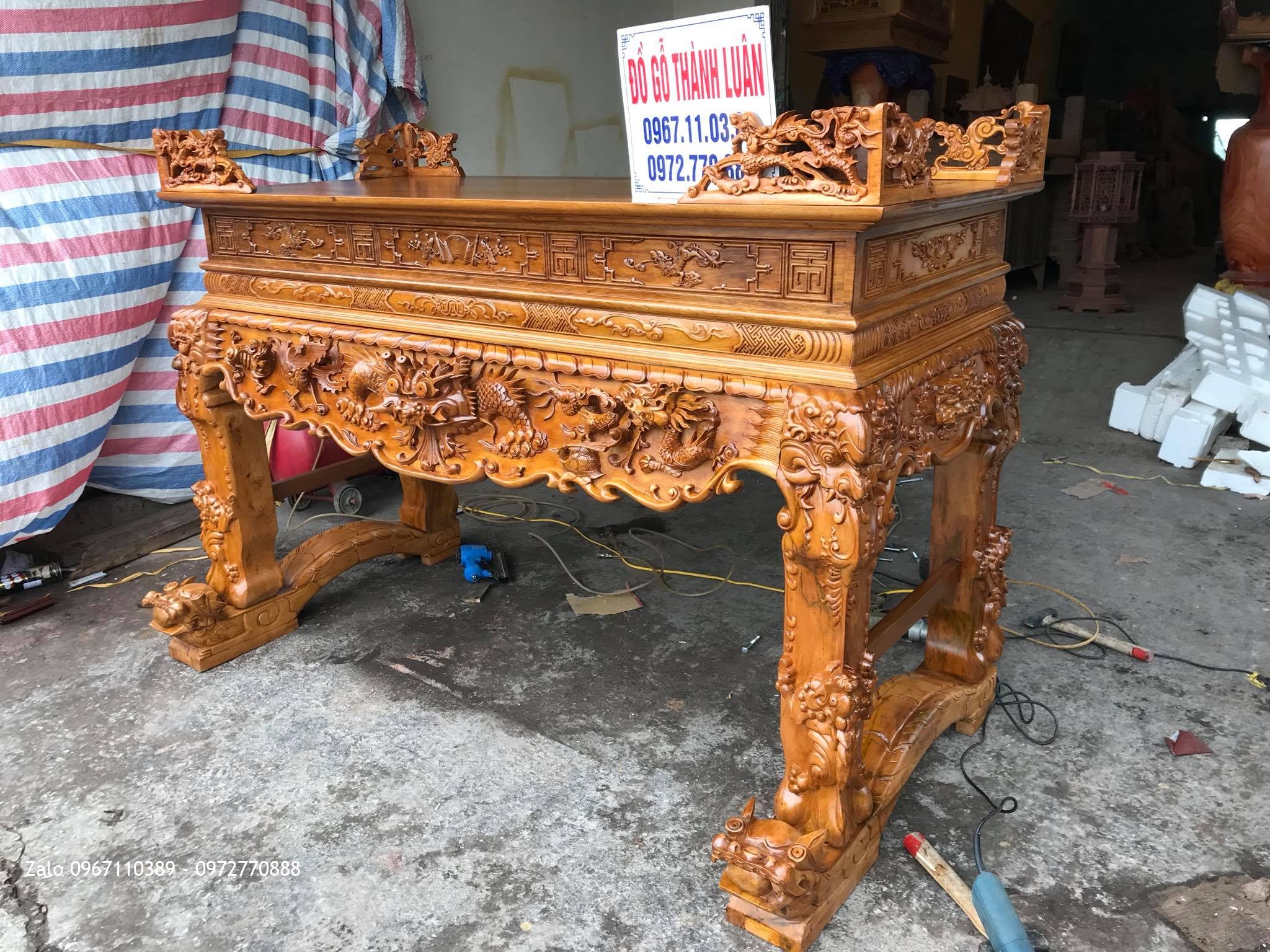 Sập Thờ Tứ Linh Hổ Phù Gỗ Gụ Chân 16. Khách Phú Xuyên, Hà Nội.