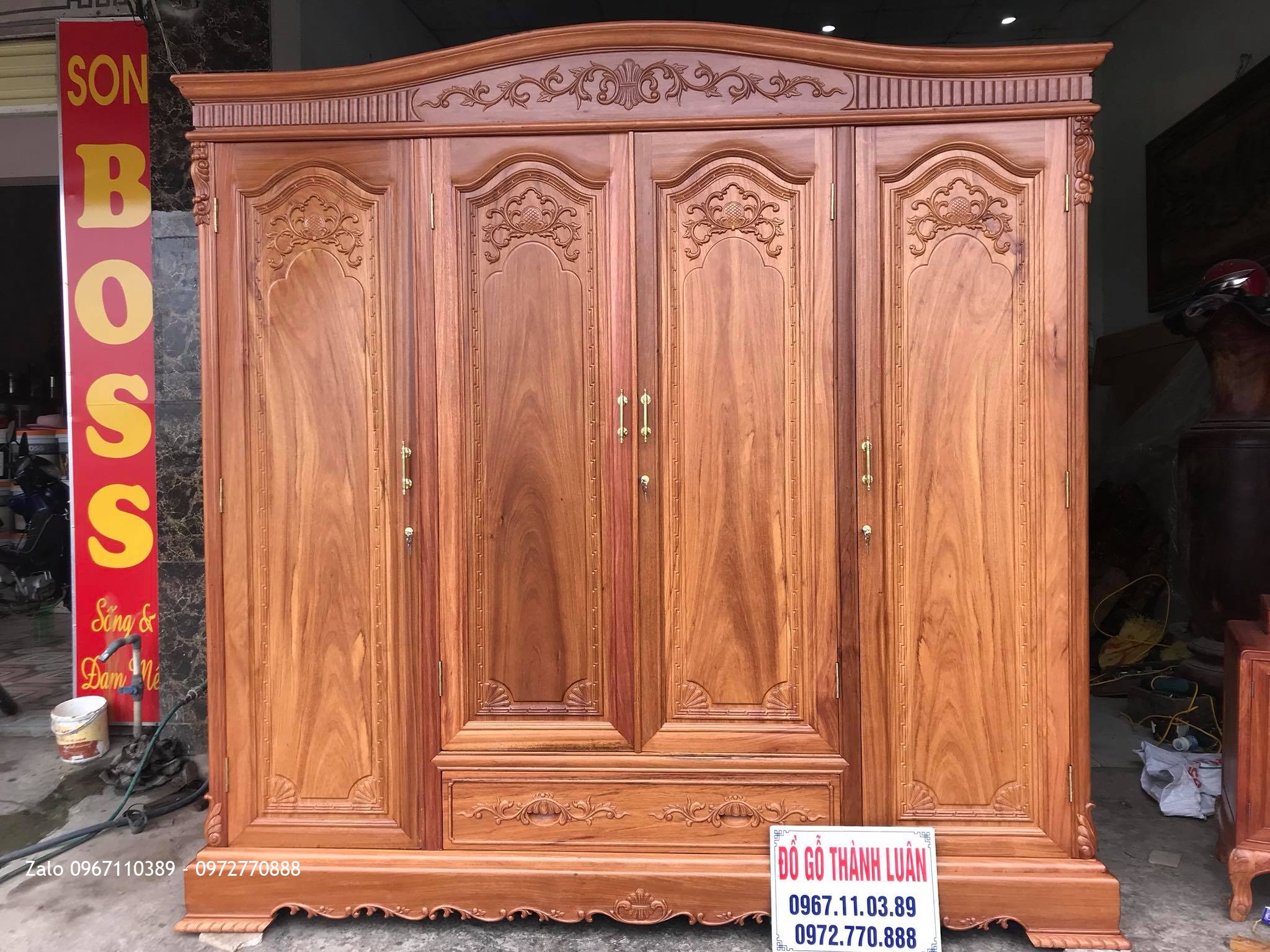 Tủ Áo Bệ Vén Gỗ Gõ Đỏ, Bàn Phấn Gỗ Hương. A Vượng Mỹ Đình HN.