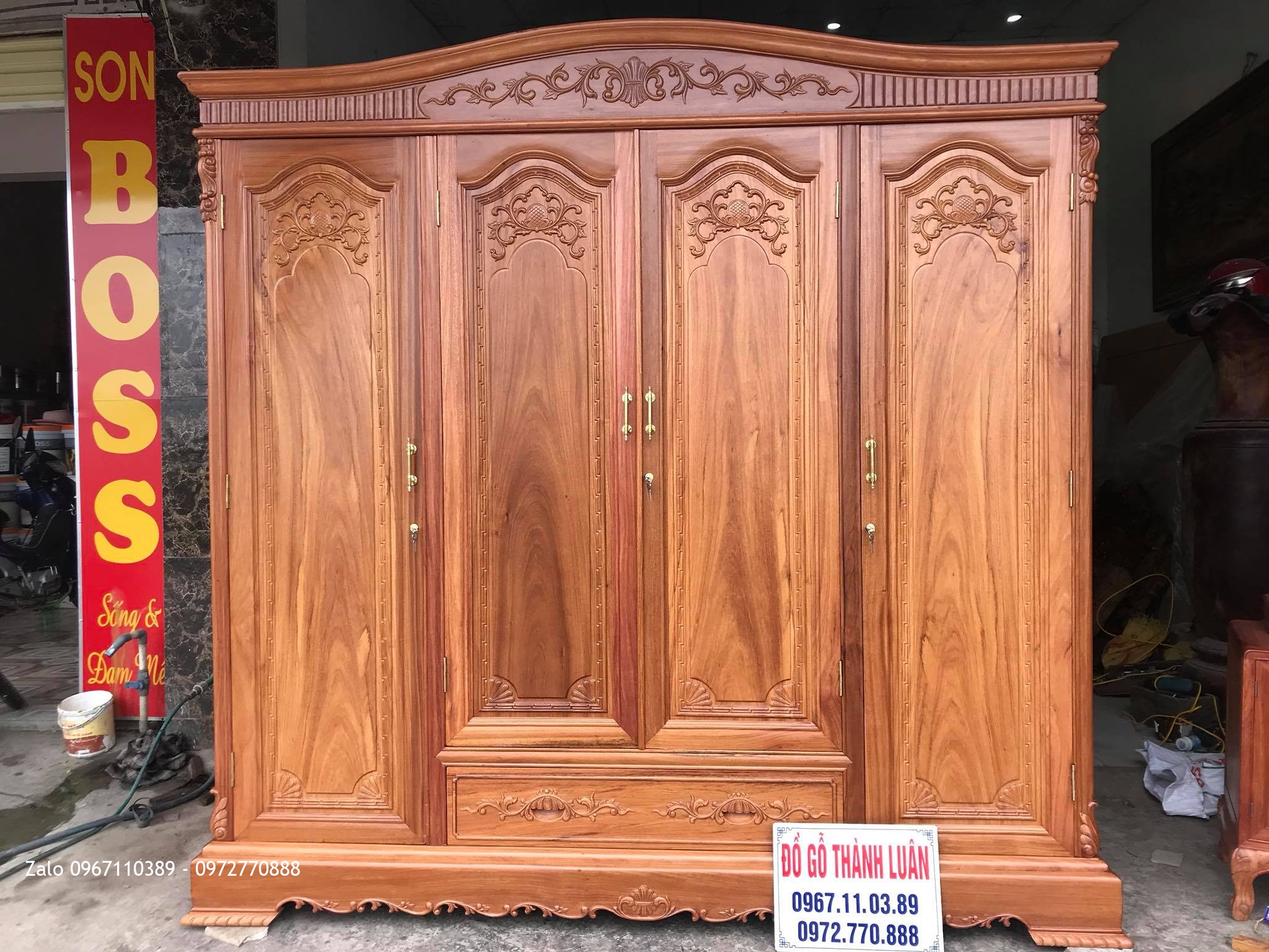 Tủ Áo Bệ Vén Gỗ Gõ Đỏ, Bàn Phấn Gỗ Hương. A Vượng Mỹ Đình HN.