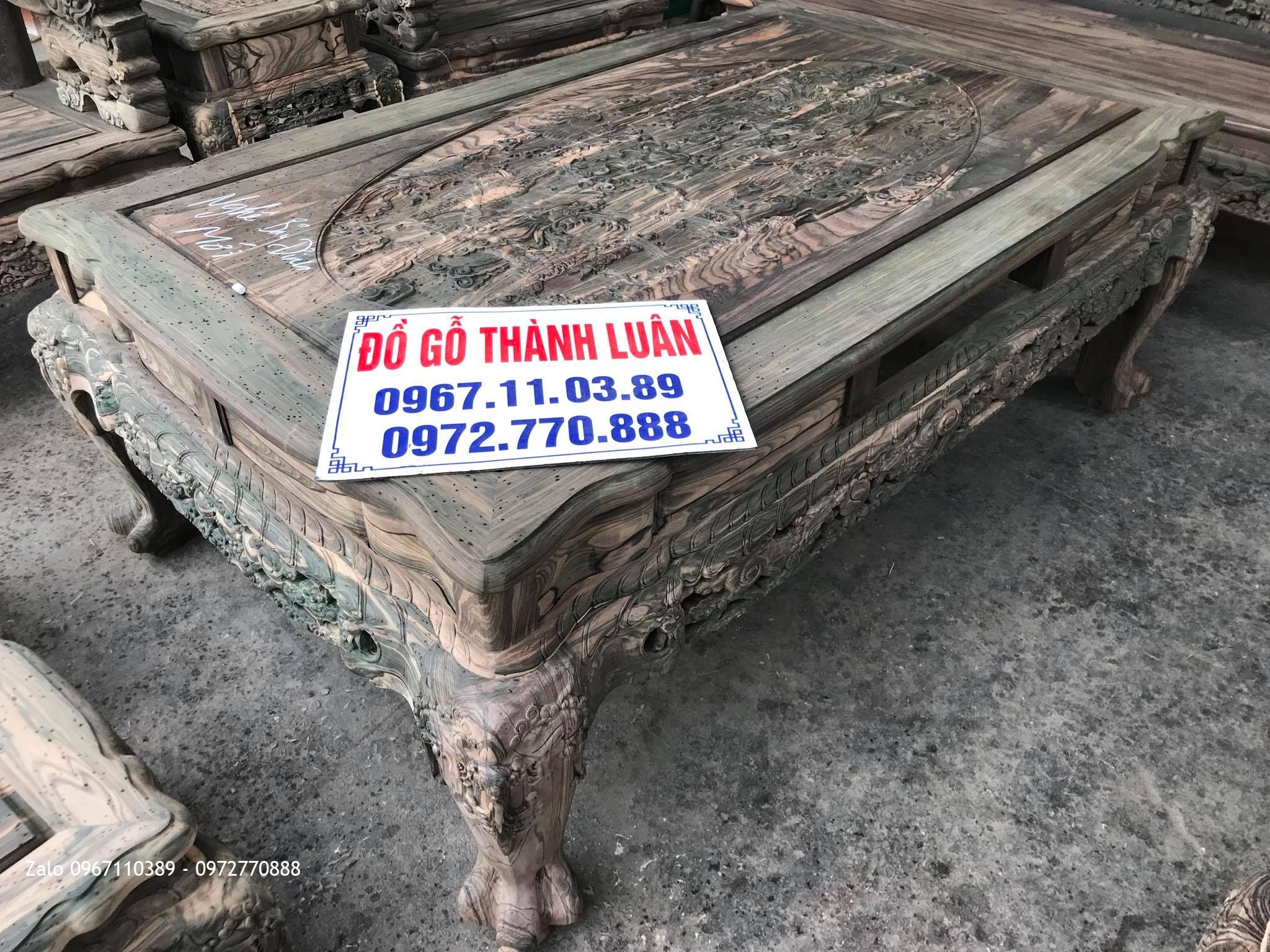 Bộ Bàn Ghế Nghê Bảo Đỉnh Gỗ Mun Cột 12 Gồm 10 Món VIP,