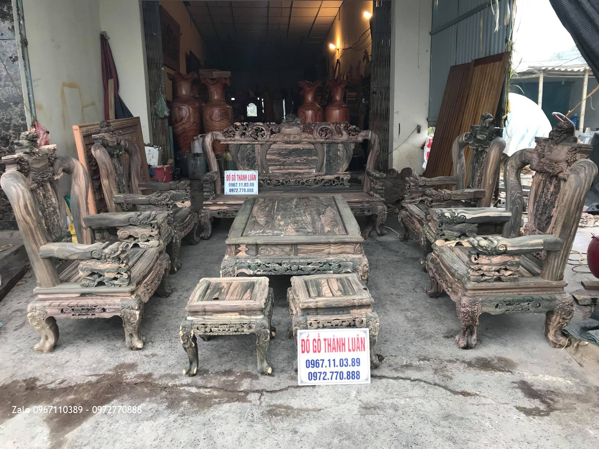 Bộ Bàn Ghế Nghê Bảo Đỉnh Gỗ Mun Cột 12 Gồm 10 Món VIP.