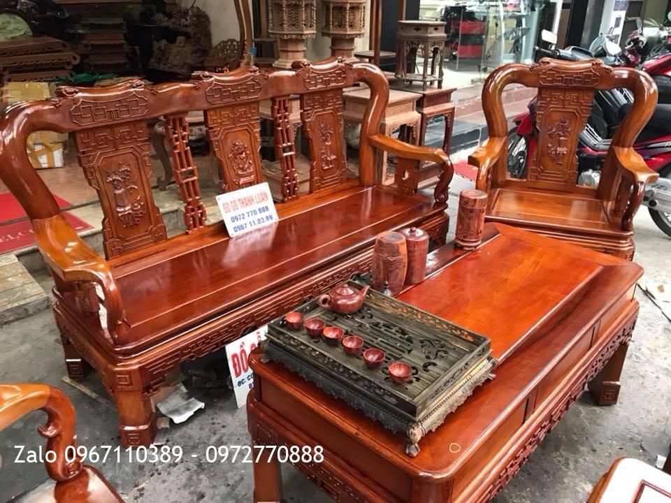 Bộ Ghế Minh Quốc Triện C10 Và Tủ Rượu Gỗ Hương Đỏ Lào. Khách Hải Phòng.