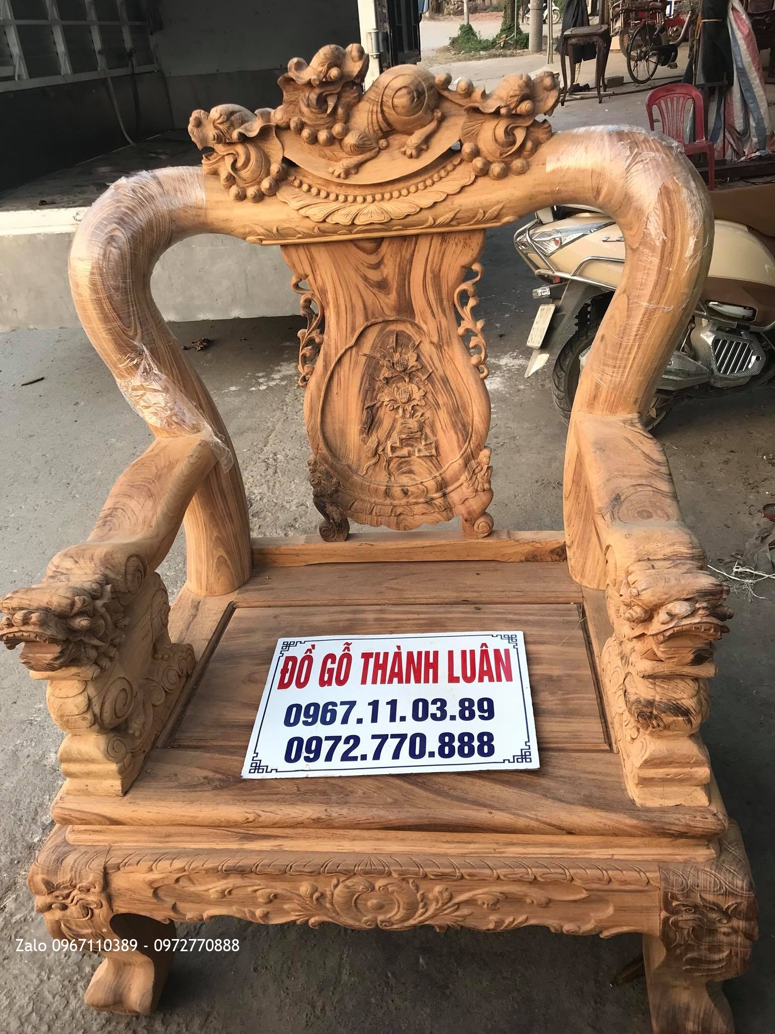 Bộ Bàn Ghế Minh Nghê Cột 12 Gồm 6 Món VÍP Gỗ Gụ Ta Quảng Bình,