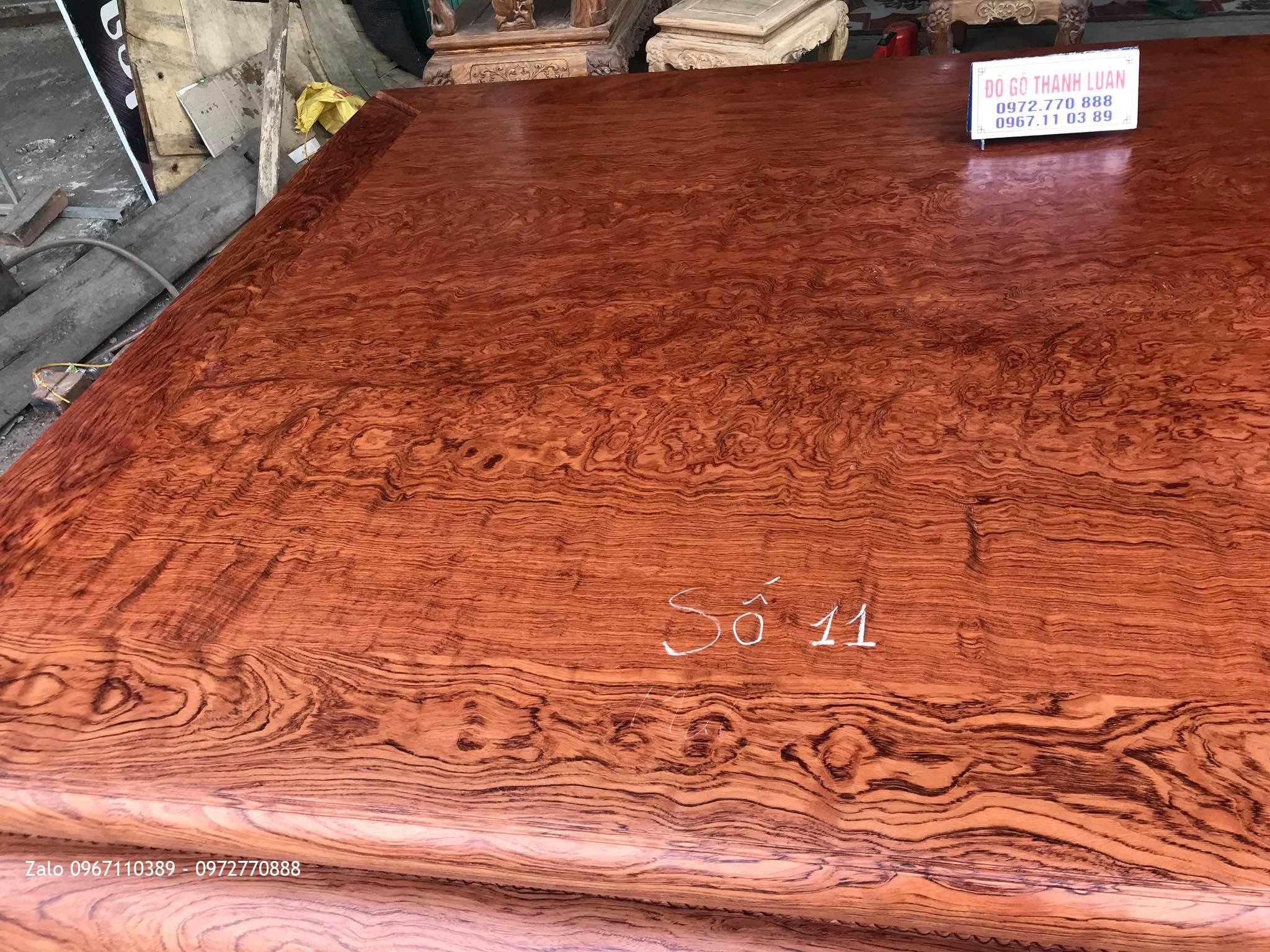 Víp Sập Cẩm Lai Mặt 1 Lá Vân Chun 3D Víp (Mã Số 11),