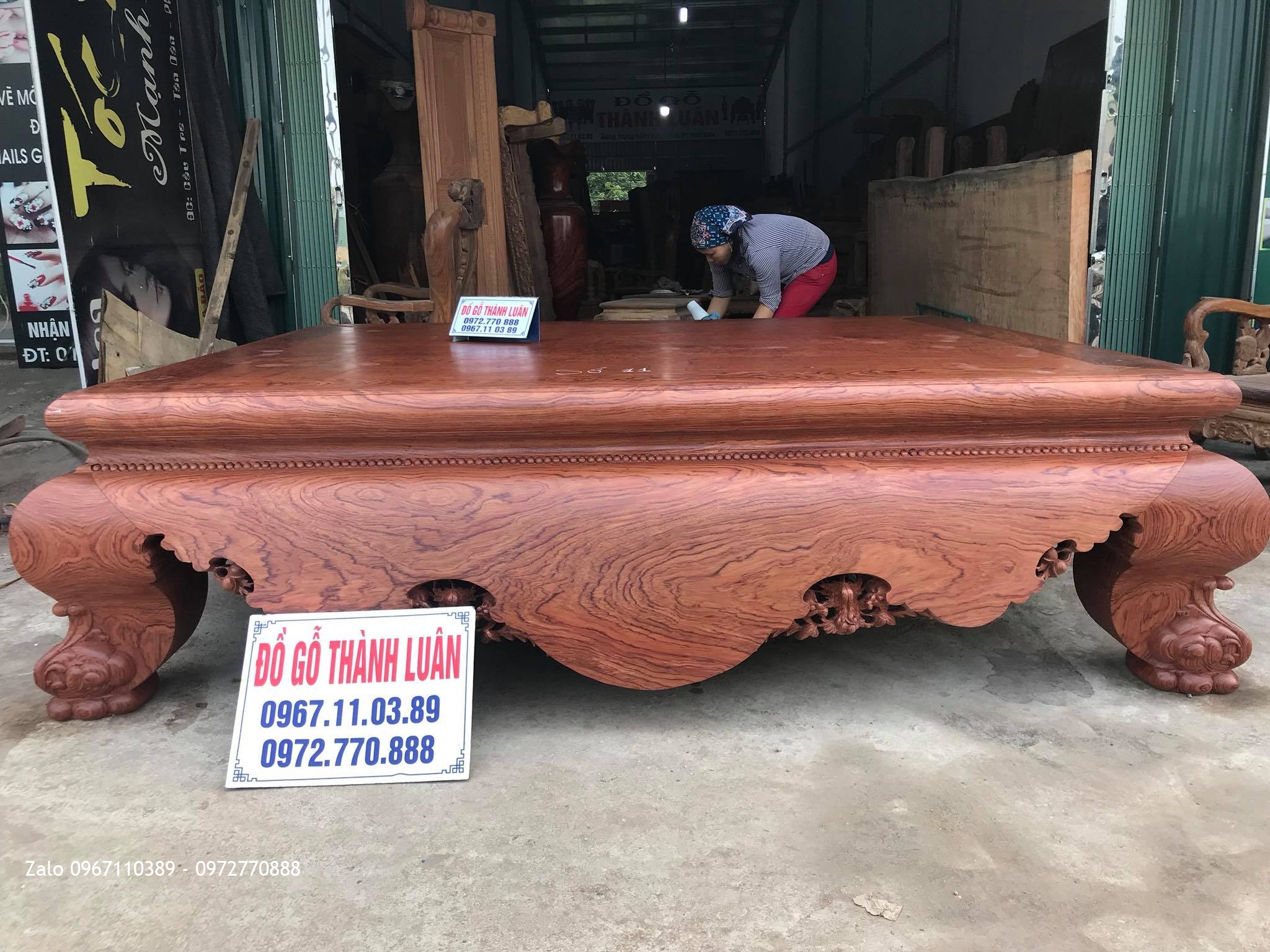Víp Sập Cẩm Lai Mặt 1 Lá Vân Chun 3D Víp (Mã Số 11).