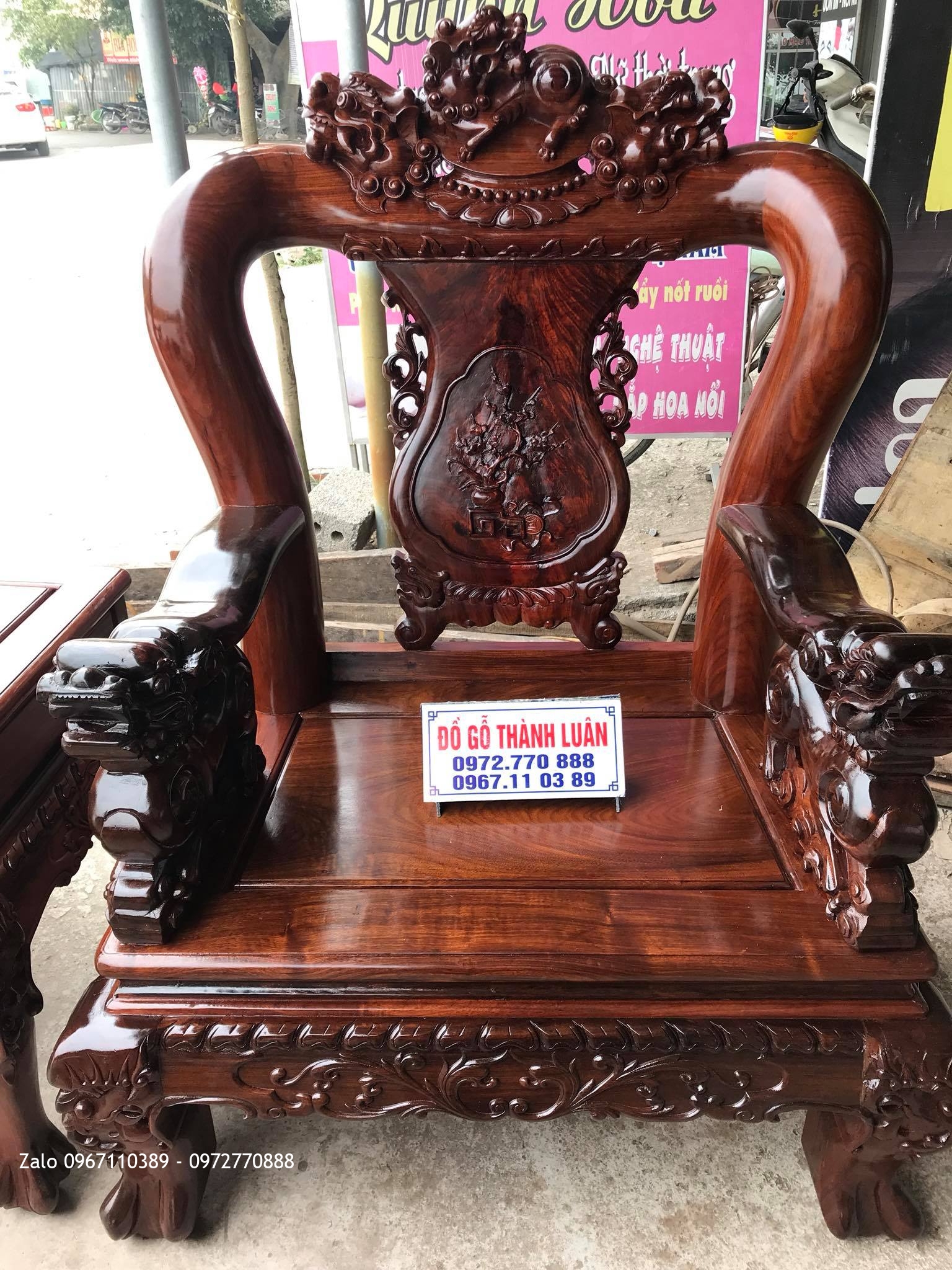 Bộ bàn ghế Minh Nghê Gỗ Cẩm Lai Lào C12,10 Món VÍP. Bác Ngọc Văn Giang Hưng Yên..