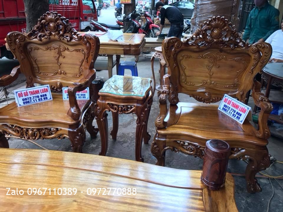 Bộ Lu-i Gỗ Gụ Ta Quảng Bình Gồm 8 Món. Khách Hải Phòng.