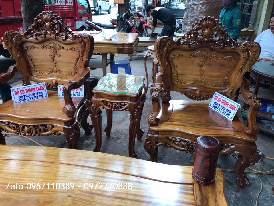 Bộ Lu-i Gỗ Gụ Ta Quảng Bình Gồm 8 Món. Khách Hải Phòng.