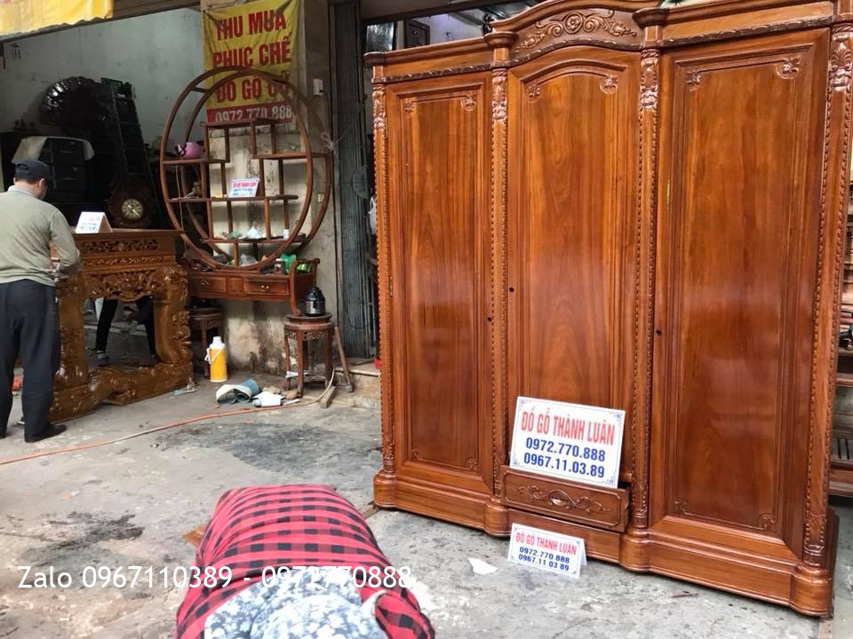 Tủ Áo 3 Buồng 3 Cánh Gỗ Gụ. Khách Hải Phòng,