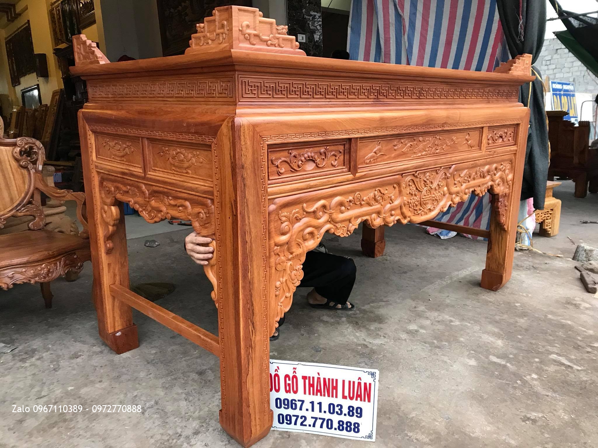 Bàn Thờ ( Án Giang) Triện Phúc Thọ Gỗ Gõ Đỏ  2m17 x 1m07 x 1m27.   