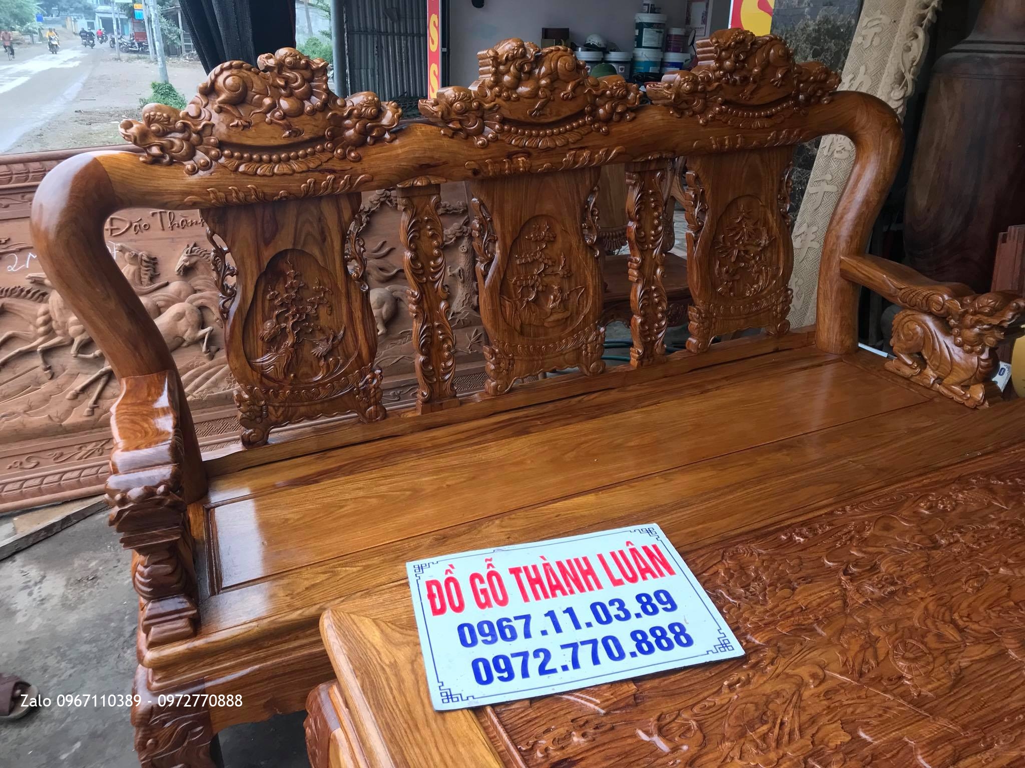 Bộ Ghế Minh Nghê Cột Gỗ Hương. A Hiệu Hải Dương.