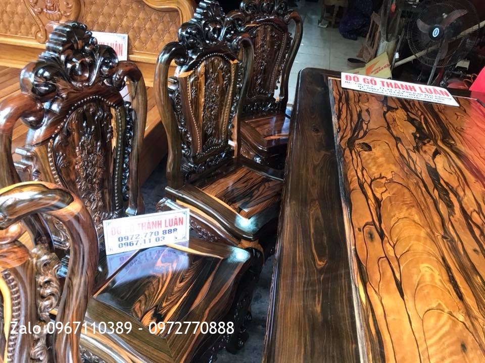Bộ Minh Quốc Nghê Gỗ Mun Và Bộ Ghế Ăn Gỗ Mun. Chú Hùng Hải Phòng,.