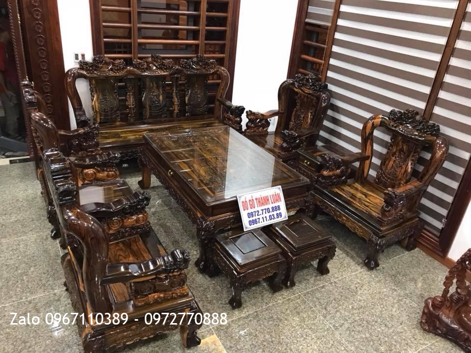 Bộ Minh Quốc Nghê Gỗ Mun Và Bộ Ghế Ăn Gỗ Mun. Chú Hùng Hải Phòng.