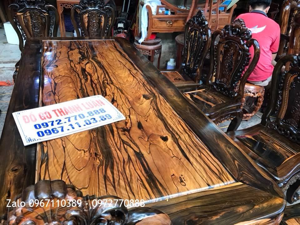 Bộ Minh Quốc Nghê Gỗ Mun Và Bộ Ghế Ăn Gỗ Mun. Chú Hùng Hải Phòng: