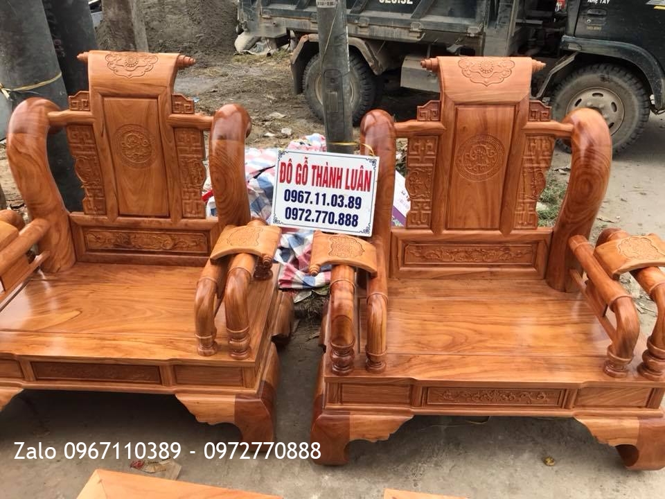 Bộ Tần Thủy Hoàng Gỗ Gõ Đỏ Nam Phi Gồm 12 món. Khách Daklak.