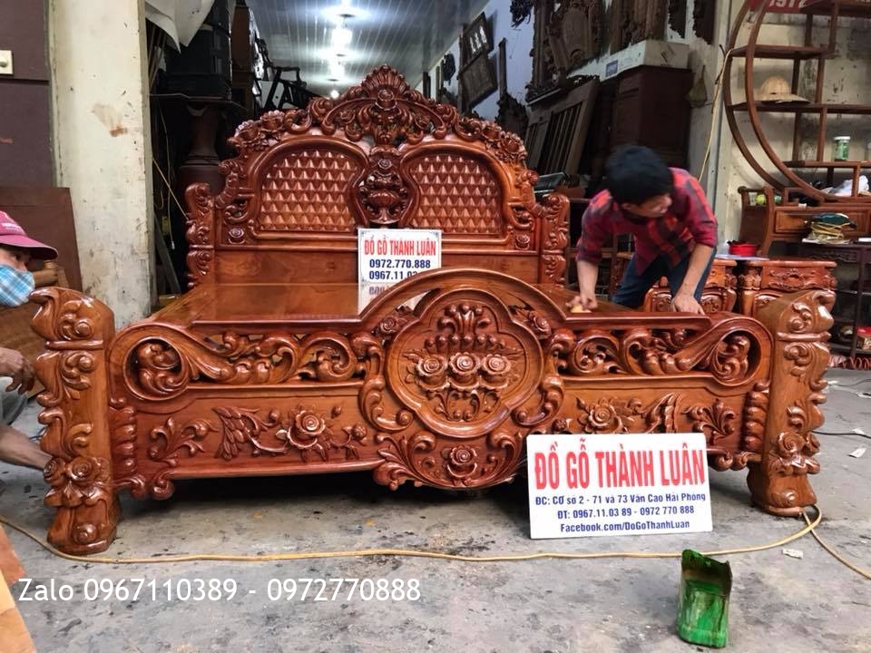 Giường Hoa Hồng Gỗ Hương Lu-i...