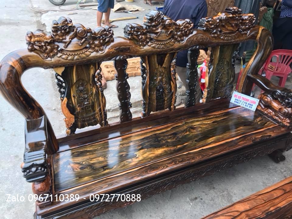 Bộ Minh Quốc Nghê Gỗ Mun Hoa, Kệ Tivi. Khách Yên Bái.