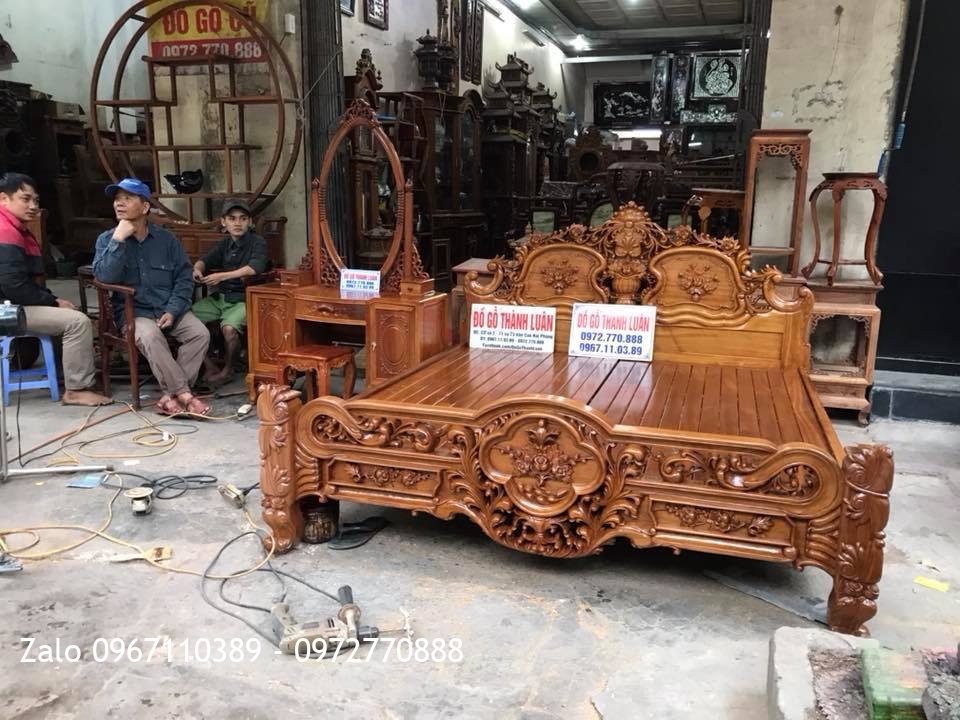 Giường Hồng Lu-i, Tủ phấn Gỗ Hương. Khách Hải Phòng.