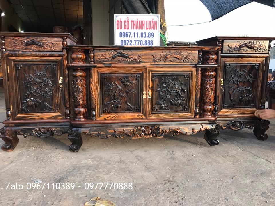 Tủ Tivi Gỗ Mun Hoa 4 Cánh Đục Tứ Quý