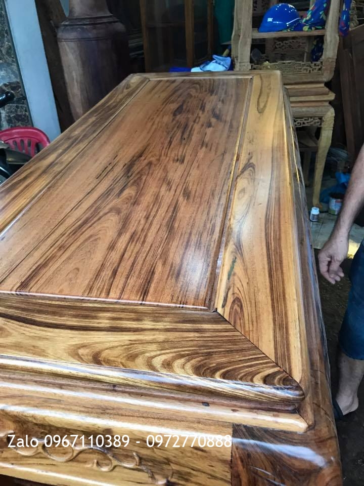 Bộ Ghế Gụ Ta Cột 12. Khách Phú Xuyên HN,.