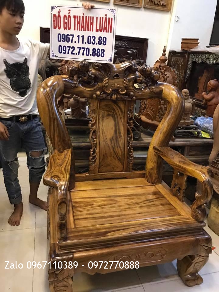 Bộ Ghế Gụ Ta Cột 12. Khách Phú Xuyên HN.