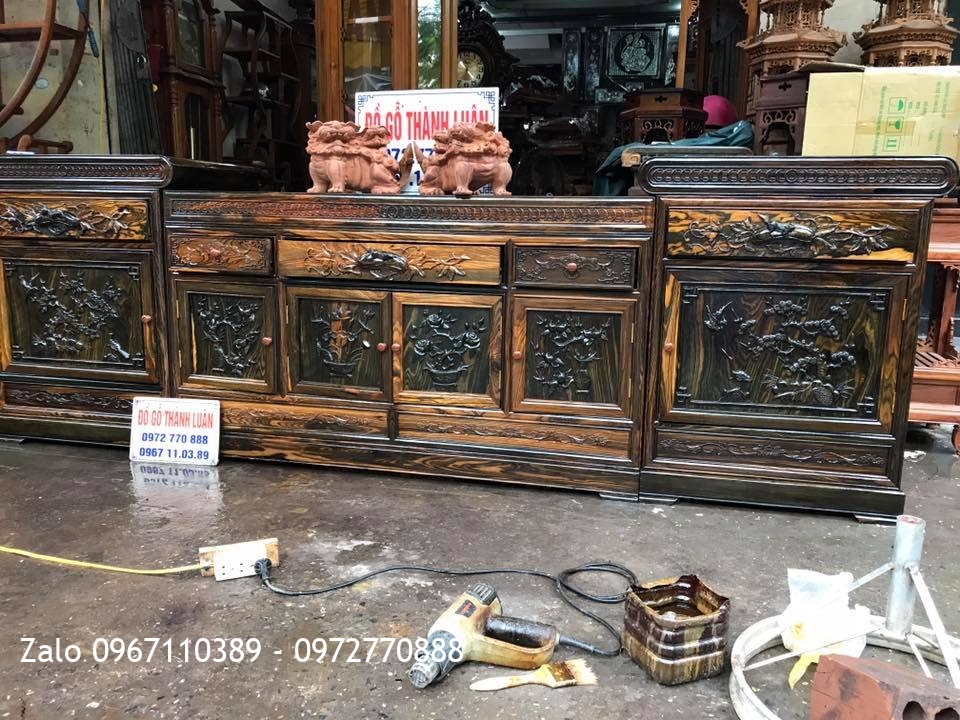 Kệ Tivi Gỗ Mun, Giường ,Bộ Lu-i Và 3 Món Gỗ Gụ Ta, Tủ góc. Bác Đạt Hải Dương.