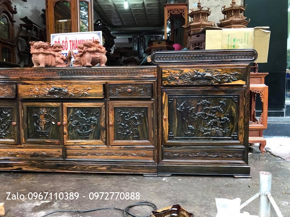 Kệ Tivi Gỗ Mun, Giường ,Bộ Lu-i Và 3 Món Gỗ Gụ Ta, Tủ góc. Bác Đạt Hải Dương.