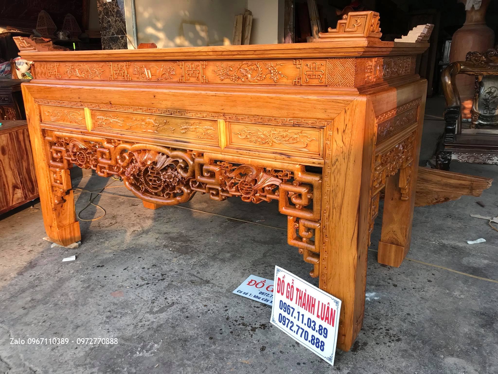 Bàn Thờ (Án Giang) Gỗ Gụ Chân 16 Víp. A Đức Lập Thạch Vĩnh Phúc.