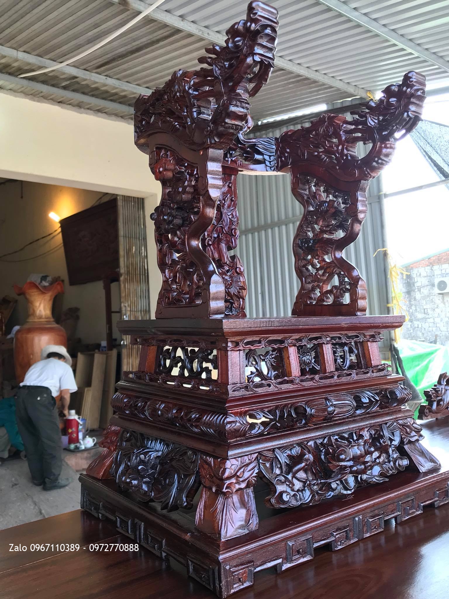 Bộ Sập Thờ Tứ Linh Nghê Trầu Siêu Khủng Gỗ Gụ. Chú Báu Hà Nam..