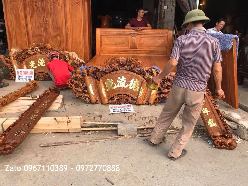 2 Bộ Cuốn Thư Câu Đối Gỗ Gụ.Khách Bắc Giang::.