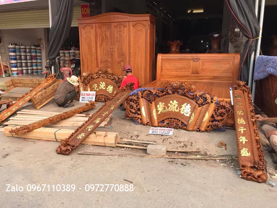 2 Bộ Cuốn Thư Câu Đối Gỗ Gụ.Khách Bắc Giang::.