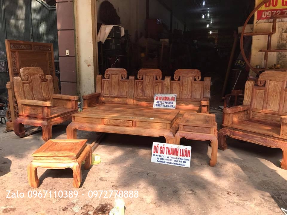 Bộ Ghế Như Ý Đầu Voi Gỗ Hương Vân Đỏ.