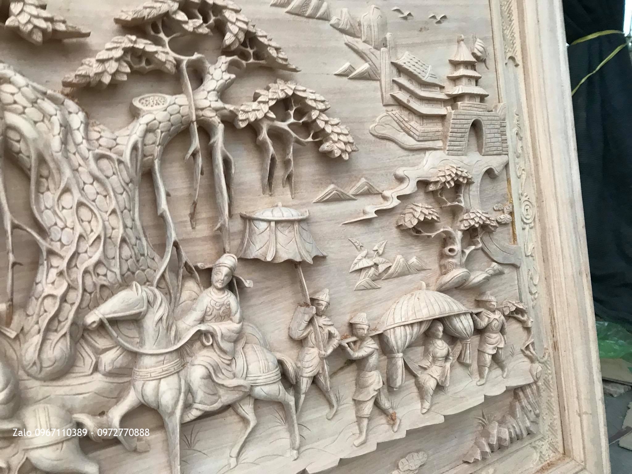 Tranh Gỗ Vinh Quy Bái Tổ Gỗ Gõ Đỏ,.