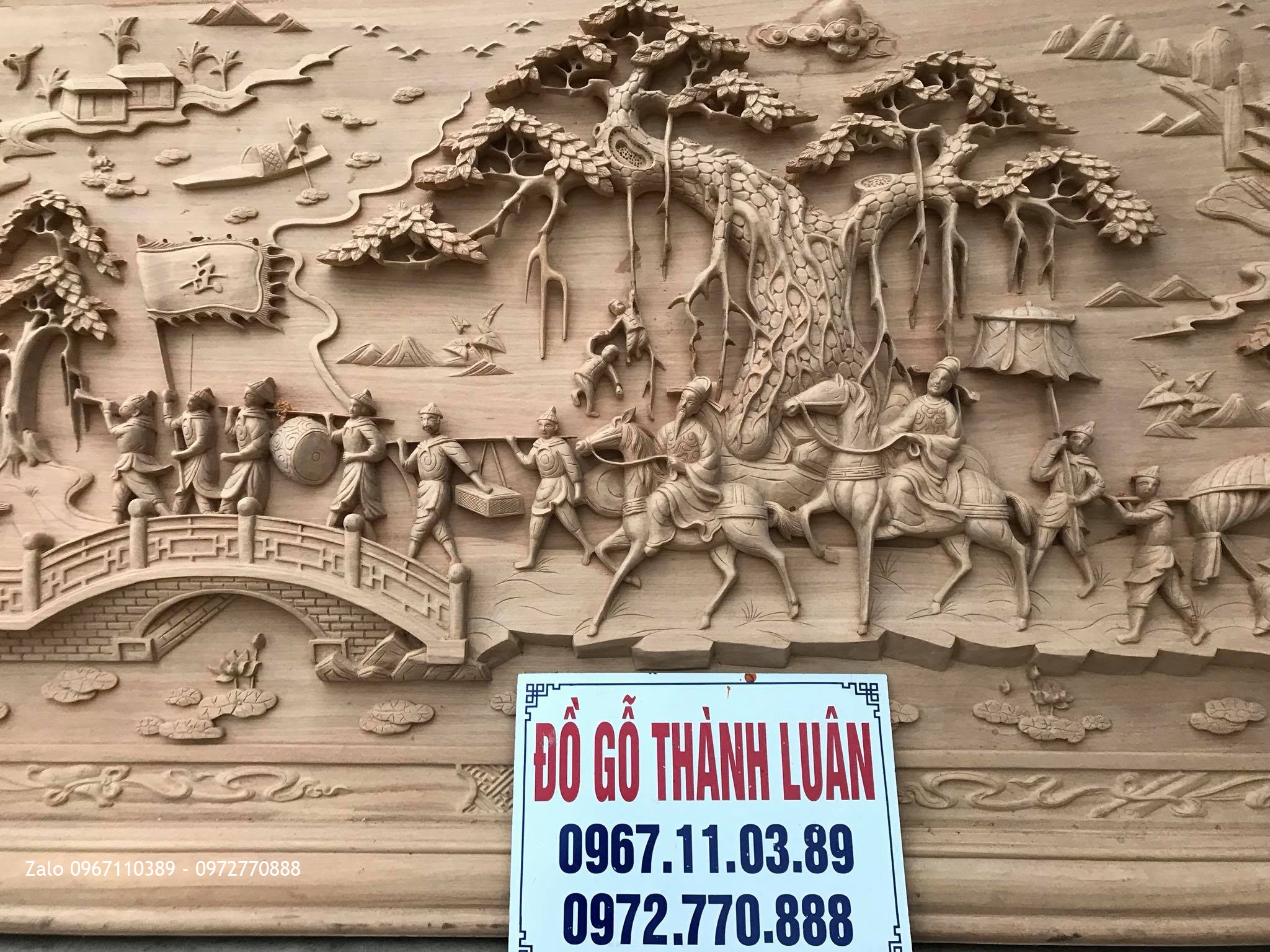 Tranh Gỗ Vinh Quy Bái Tổ Gỗ Gõ Đỏ.